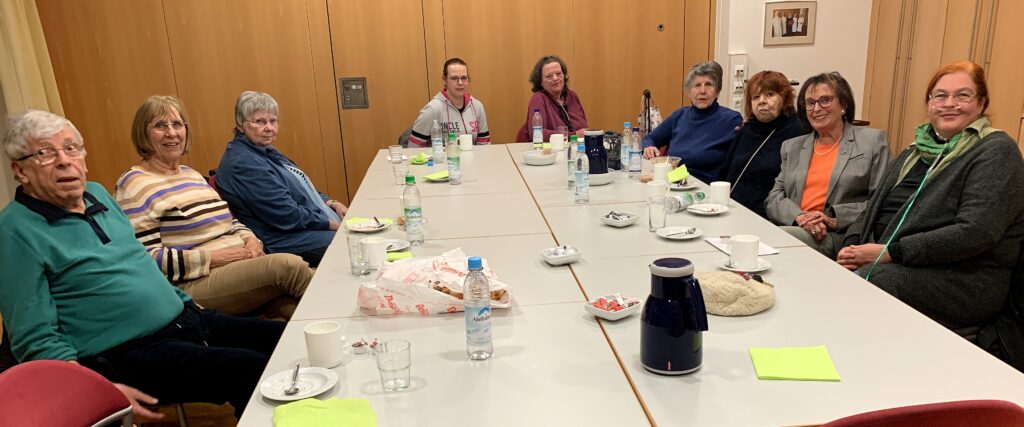 Gesprächskreis Neuwittelsbach mit 10 Teilnehmern